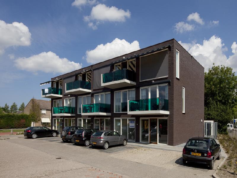 afbeelding bij Appartementengebouw Pinksterbloemlaan